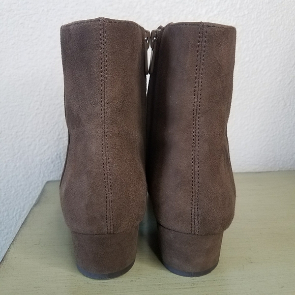 VINCE Rockville Bootie in Pinecone - Picture 6 of 9